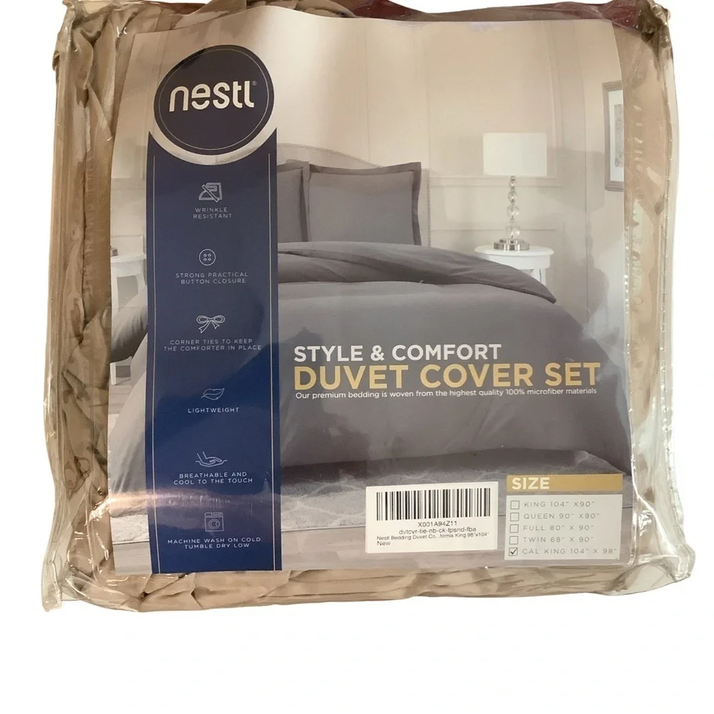 Nestl Style & Comfort Duvet Cover Set Cal King. Tan Duvet Cover Set. New In Pack